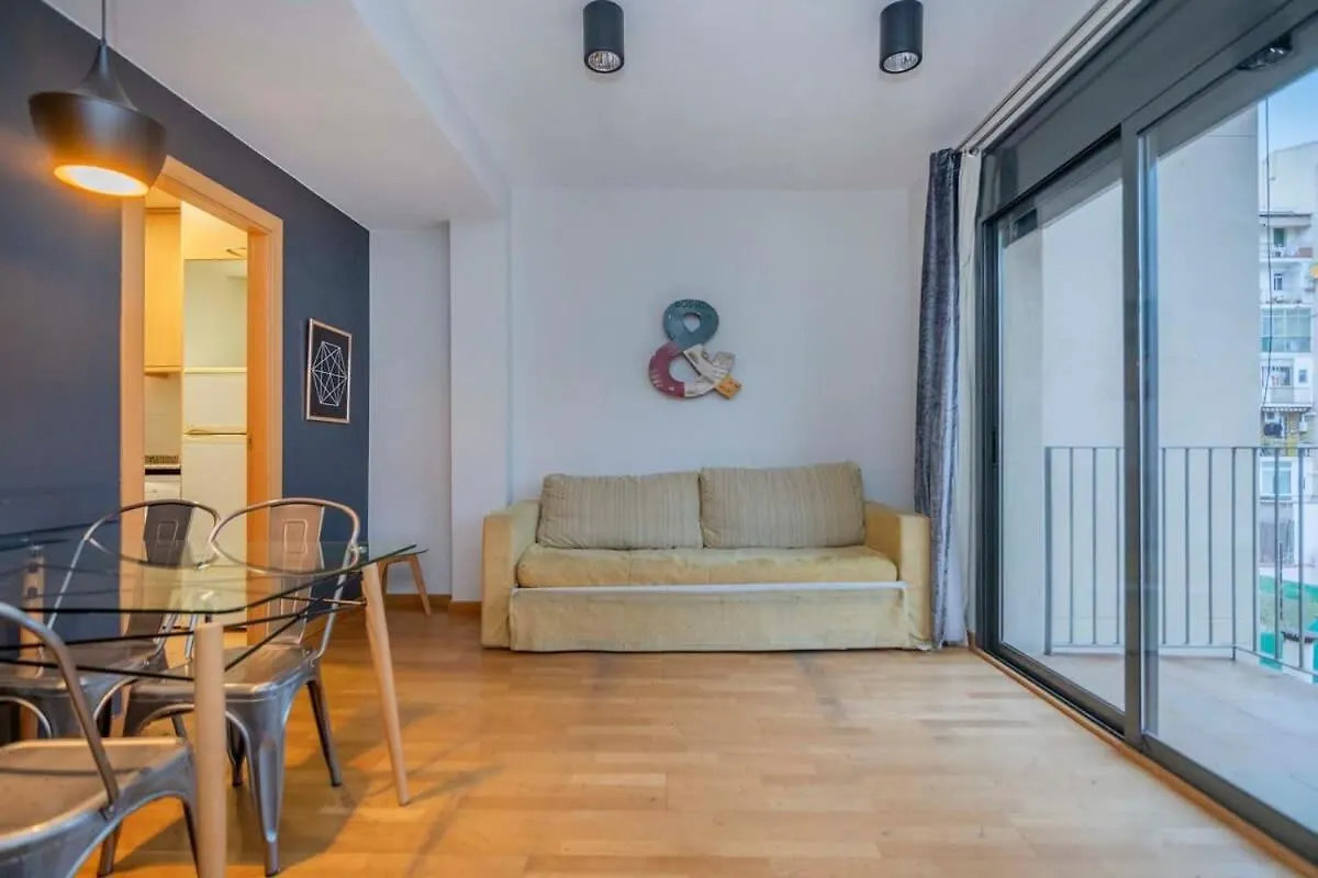 Modern And Bright Apartment In Eixample 2-1 バルセロナ スペイン