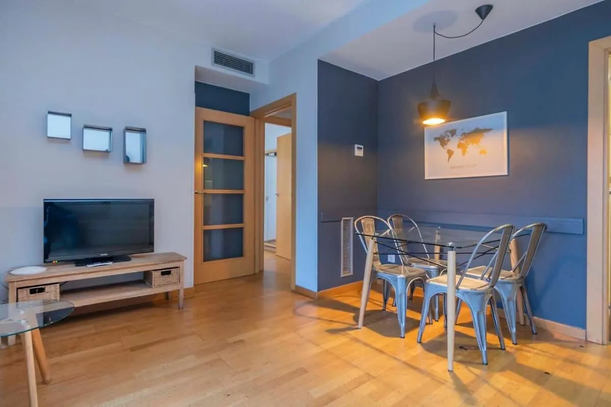 Modern And Bright Apartment In Eixample 2-1 バルセロナ 0*,